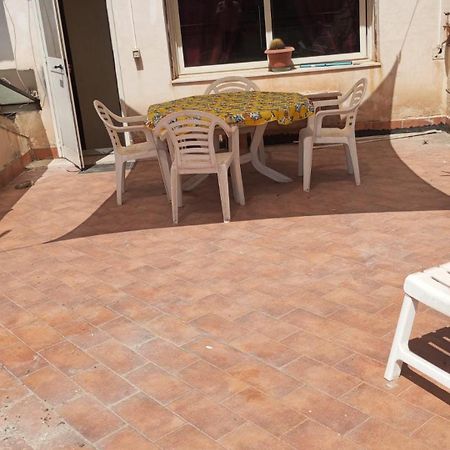 Bed and Breakfast Sweet Politeama Palermo Exterior foto