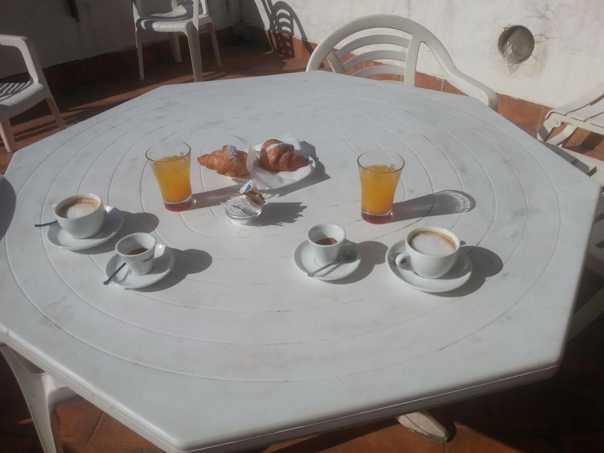 Bed and Breakfast Sweet Politeama Palermo Exterior foto